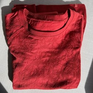 Lululemon Pullover Long Sleeve Shirt (Size 4)